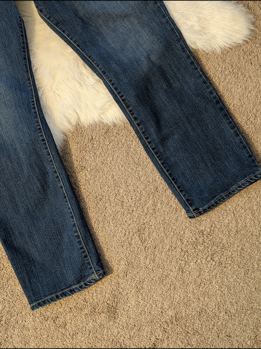 Old Navy Medium Dark Blue Straight Leg High Rise Jeans Size 18 - Picture 7 of 12